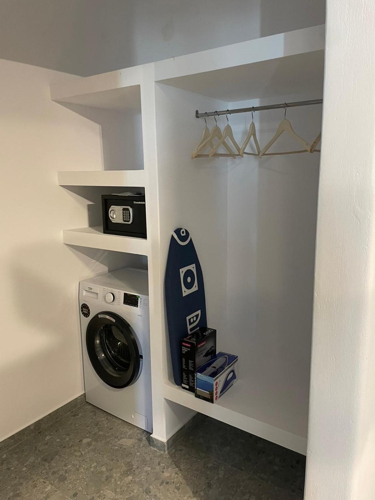 My Inner Mykonos Apartment アノ・メラ エクステリア 写真