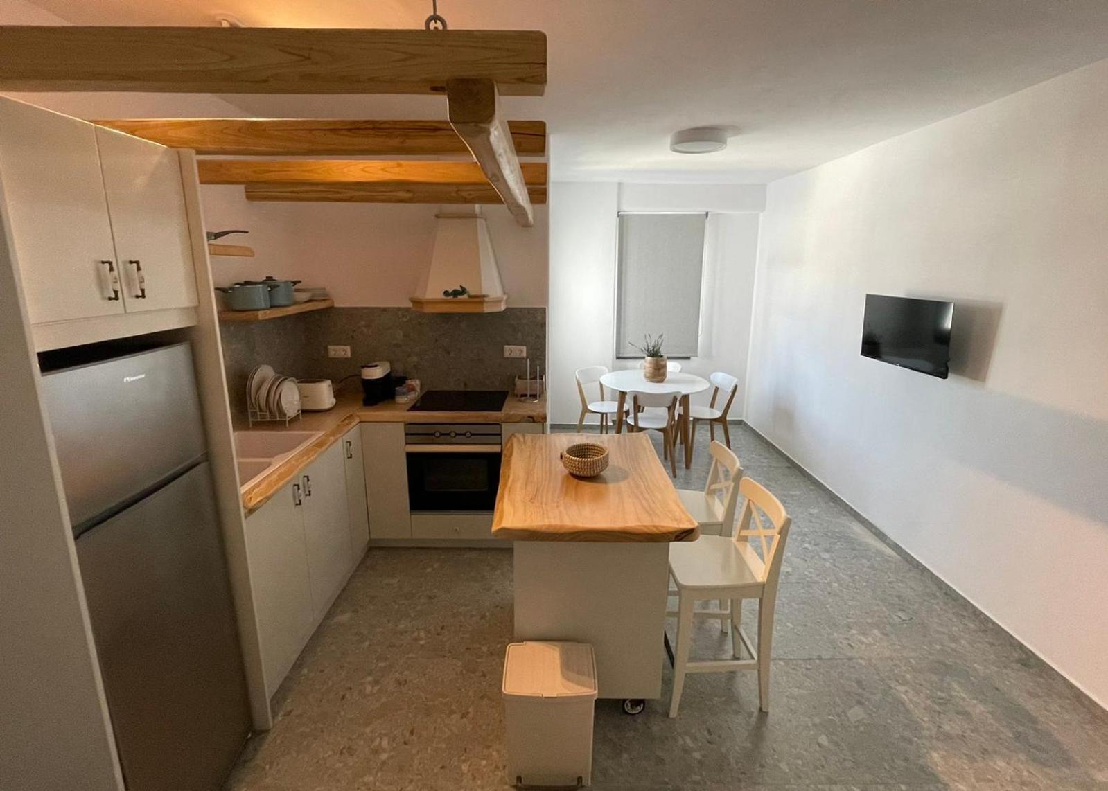 My Inner Mykonos Apartment アノ・メラ エクステリア 写真