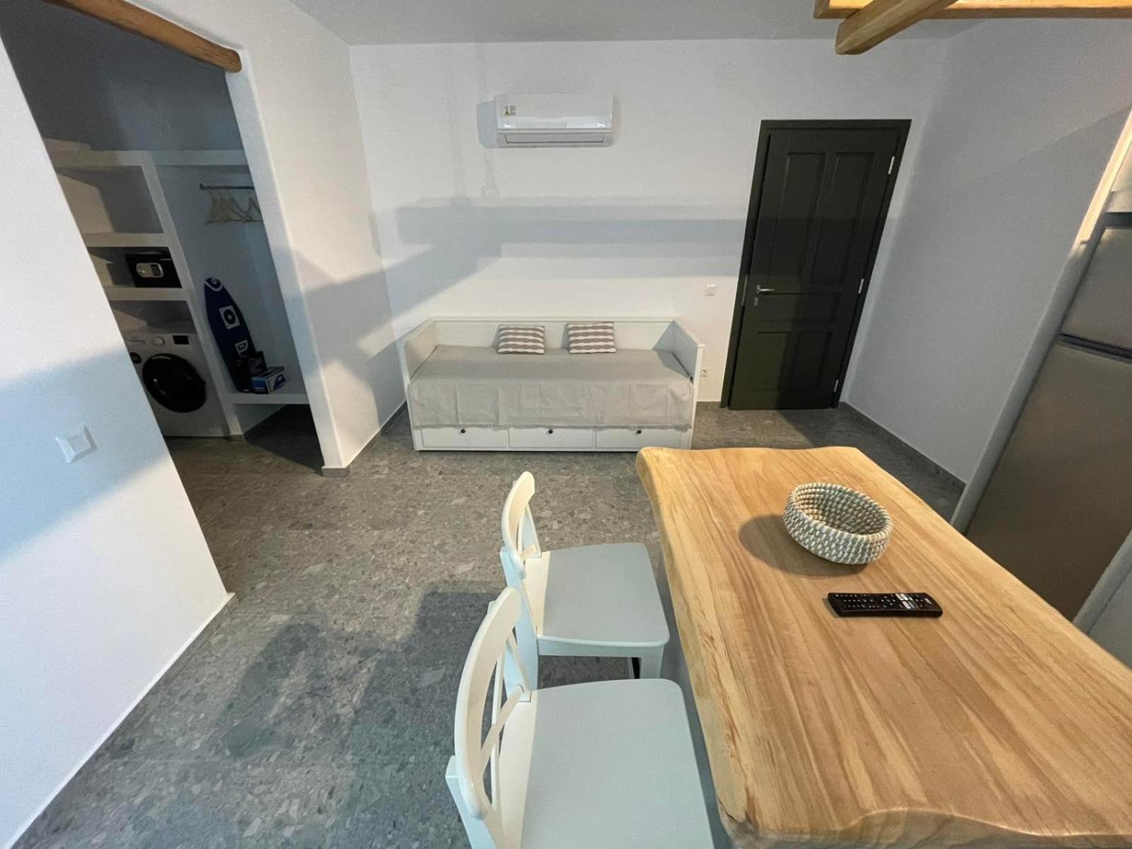 My Inner Mykonos Apartment アノ・メラ エクステリア 写真