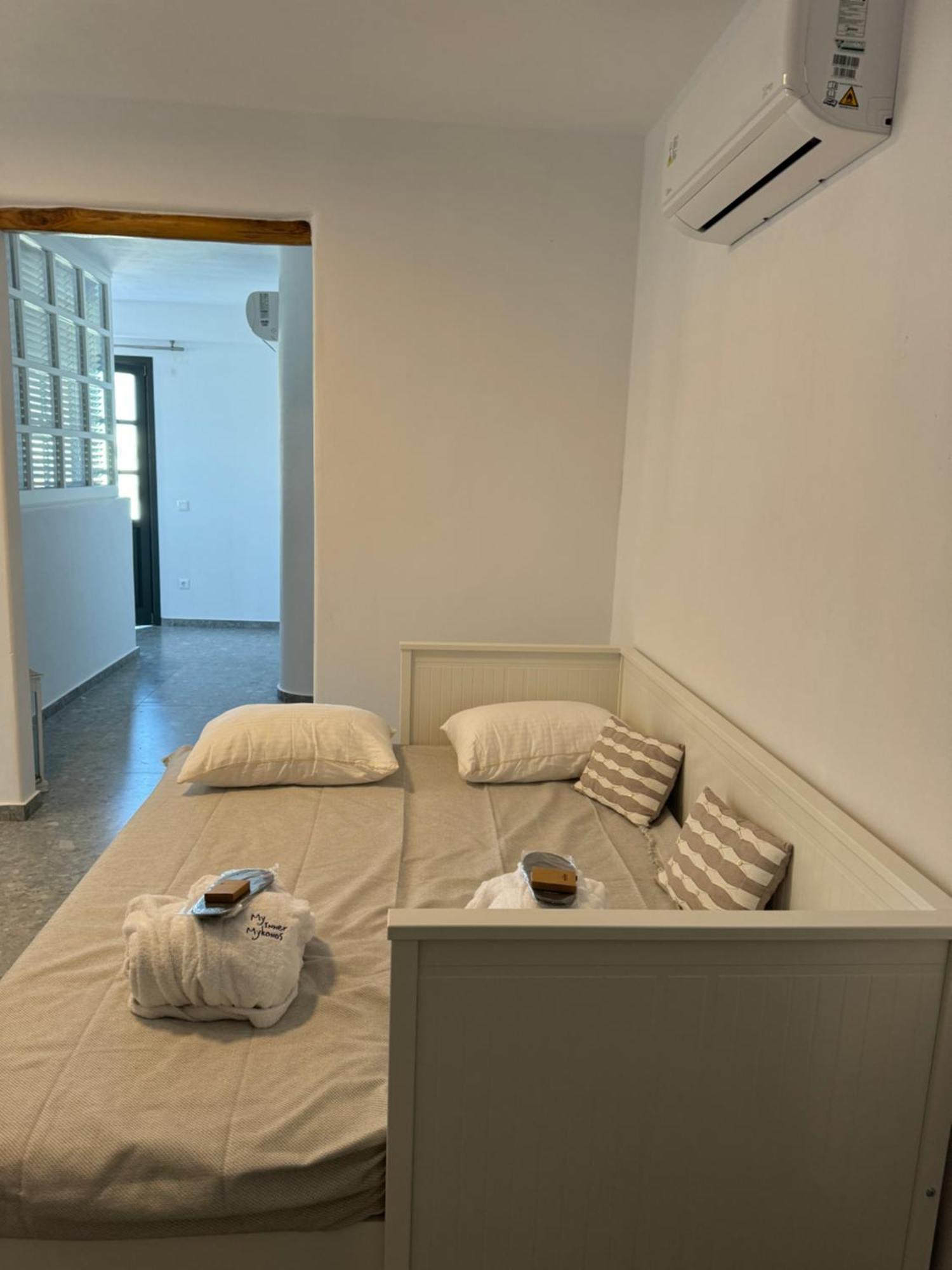 My Inner Mykonos Apartment アノ・メラ エクステリア 写真